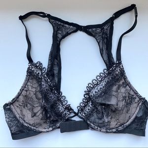 Victorias Secret || beautiful bra, size 34B